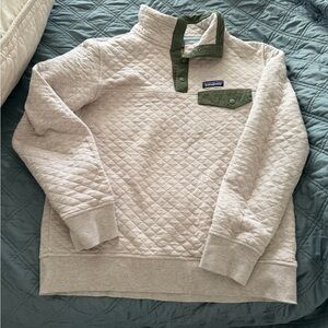 Patagonia organic cotton quilted snap-T pullover